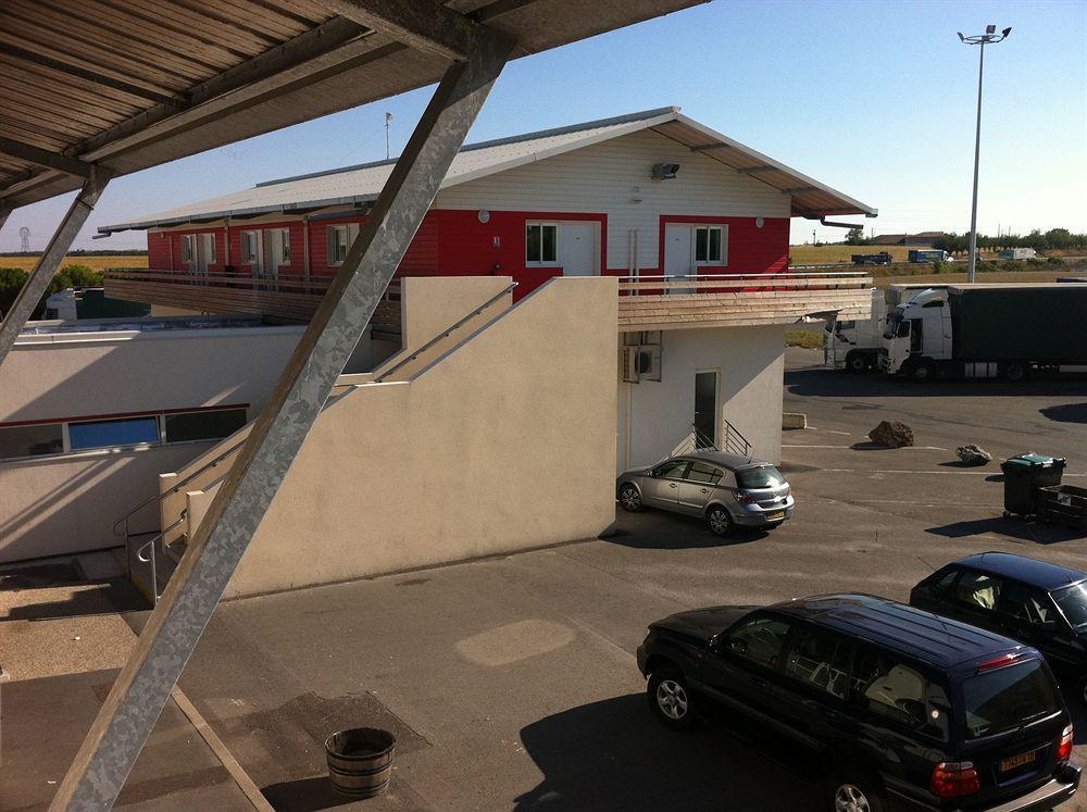 Relais De Barbezieux Hotel Eksteriør billede